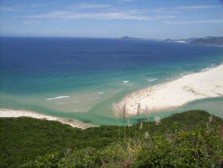 Guarda do Emba� - Morro da Pinheira - vista da Pedra do Urub�