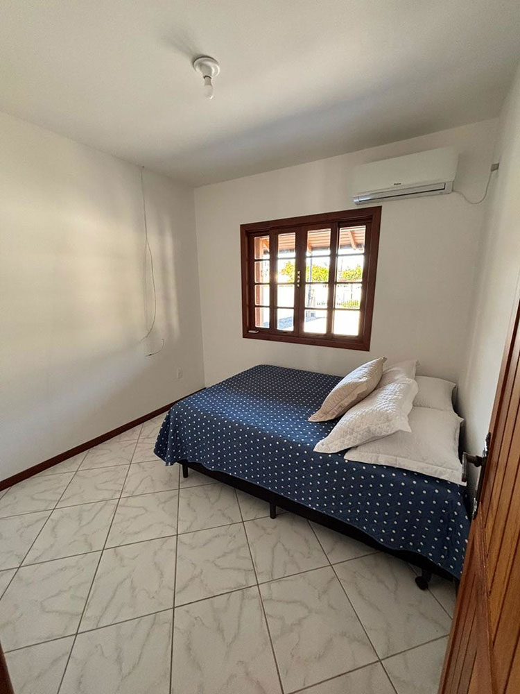 Dormit&oacute;rio 01