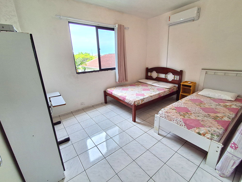 Dormit&oacute;rio 01